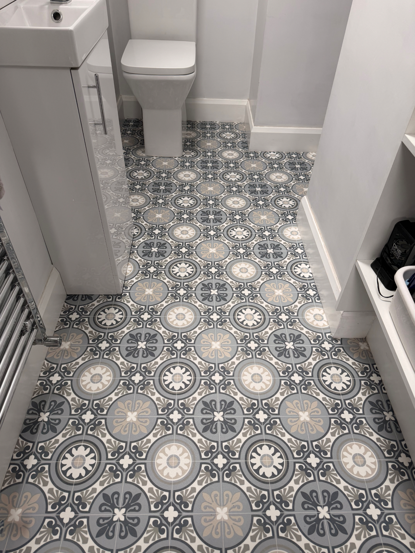 Patterned vinyl bathroom floor — Darlington
